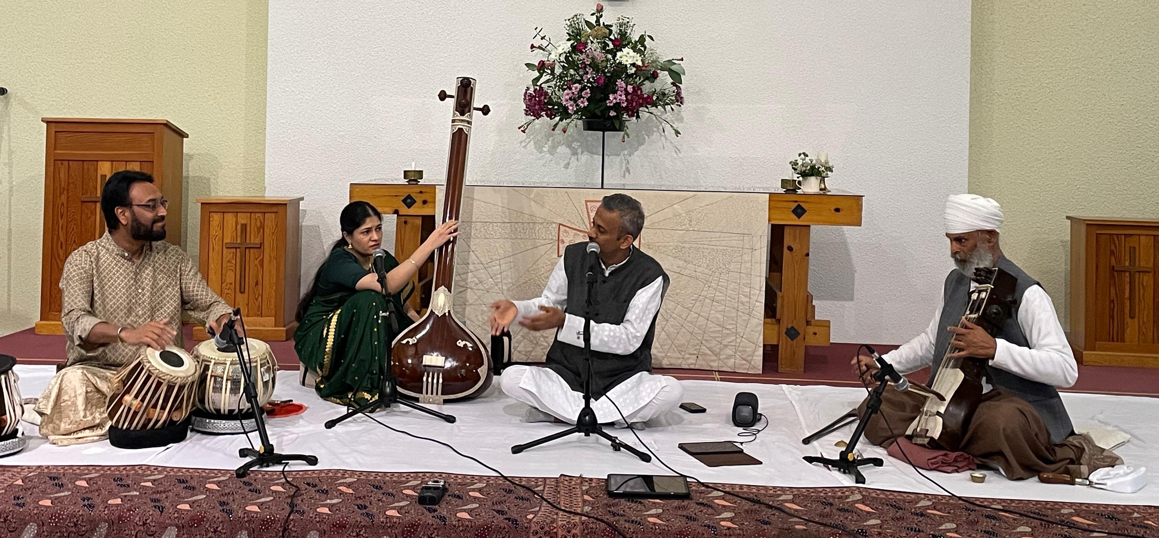 Mukul Kulkarni in concert at St Putnoe Church, Bedford, UK Co-artists- Tabla: Shri Manjit Rasiya ji, Sarangi: Us Surjit Singh ji, Tanpura: Shahana Kane ji Photo Courtesy: Abhijn Pathak